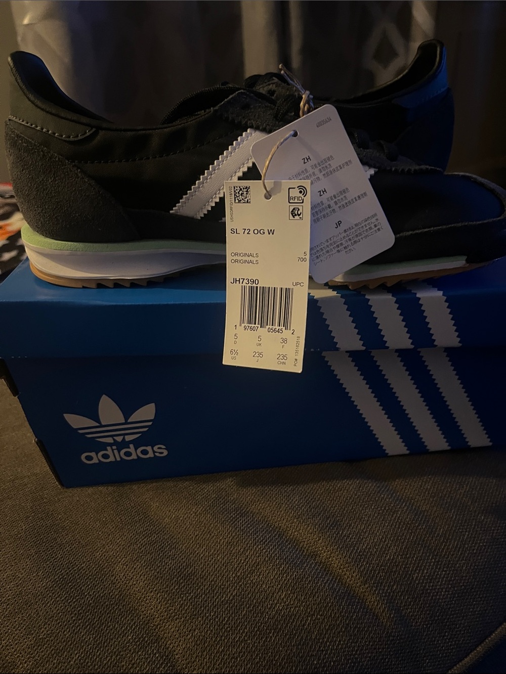 adidas SL 72 women’s Sneakers - Black with White Stripe and NB Pale Green Accent
